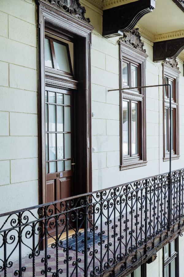 Ombre Apartment With Parking Option Budapest Exterior photo